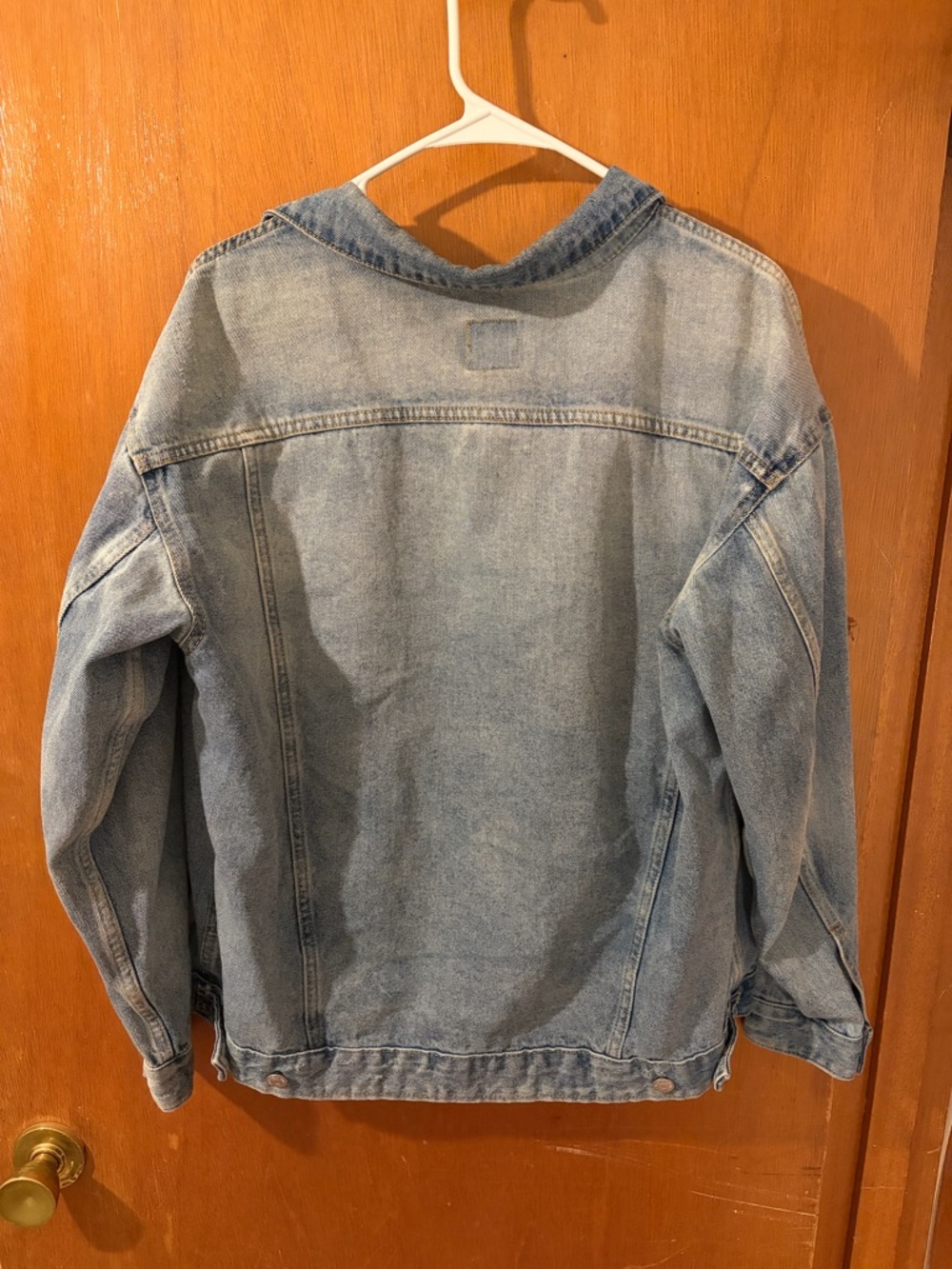Wild Fable Light Blue Denim Jacket with Contrast Topstitching - Picture 3 of 3
